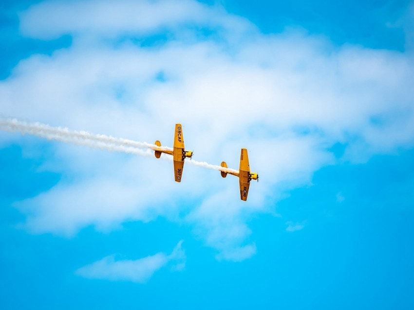 airplanes airshow trick sky smoke aerobatics Transparent PNG Isolated Artwork