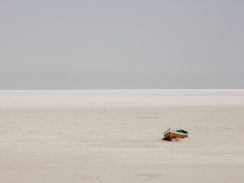 beach sand boat coast horizon Transparent Background PNG Isolated Design