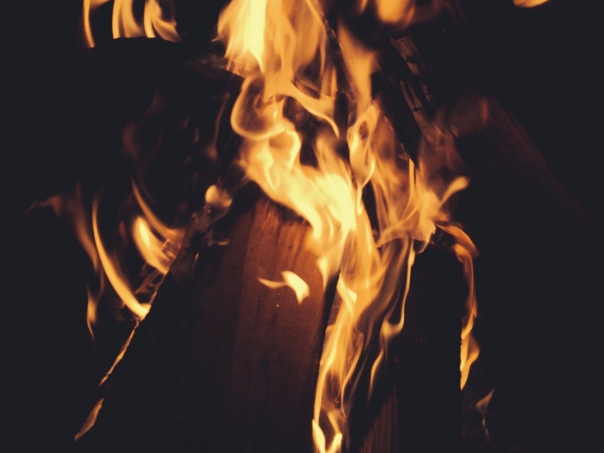 bonfire firewood fire flame dark Clear background PNG clip arts 4k wallpaper
