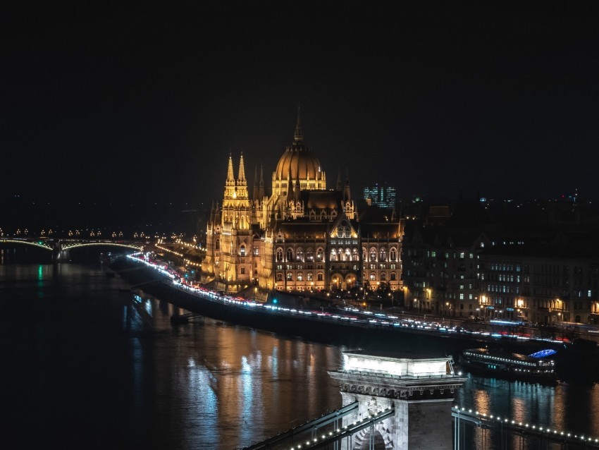 bridge night city city lights budapest hungary Isolated Character in Transparent PNG