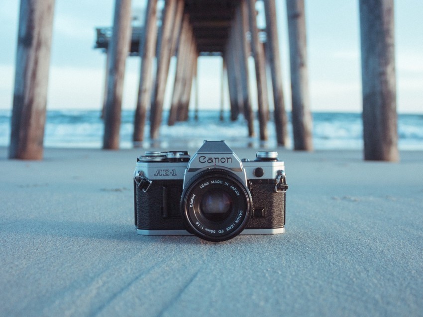 camera pier sand blur Isolated Graphic in Transparent PNG Format 4k wallpaper