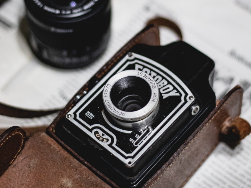 camera retro vintage lens case PNG images for personal projects 4k wallpaper