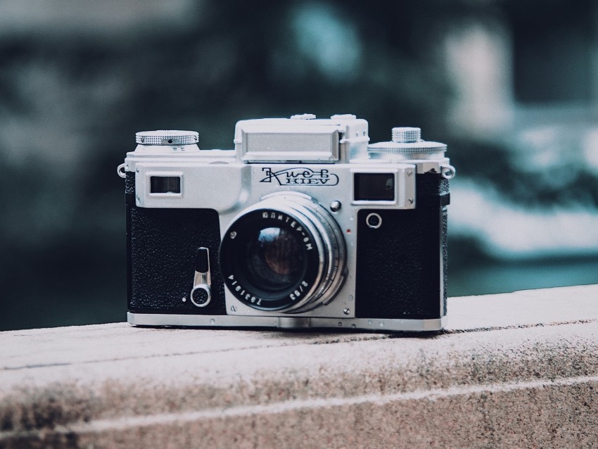 camera retro vintage lens photo Isolated Item with Transparent PNG Background