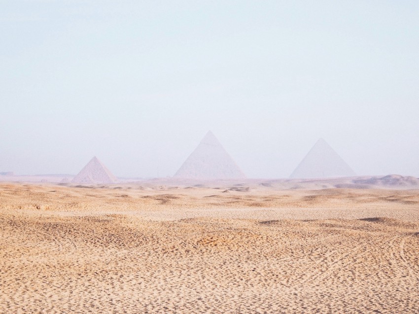 desert sand pyramids PNG images with transparent space