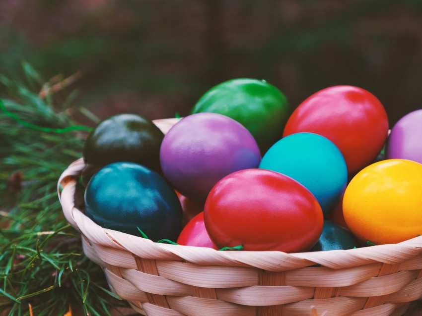 easter eggs colorful basket Clear Background PNG Isolation