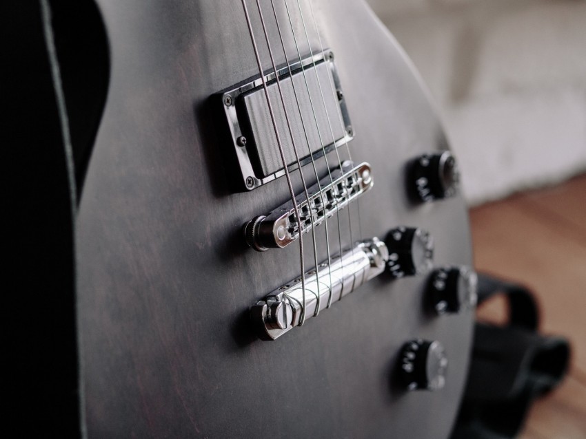 electric guitar strings pickup bridge musical instrument black Transparent PNG image 4k wallpaper