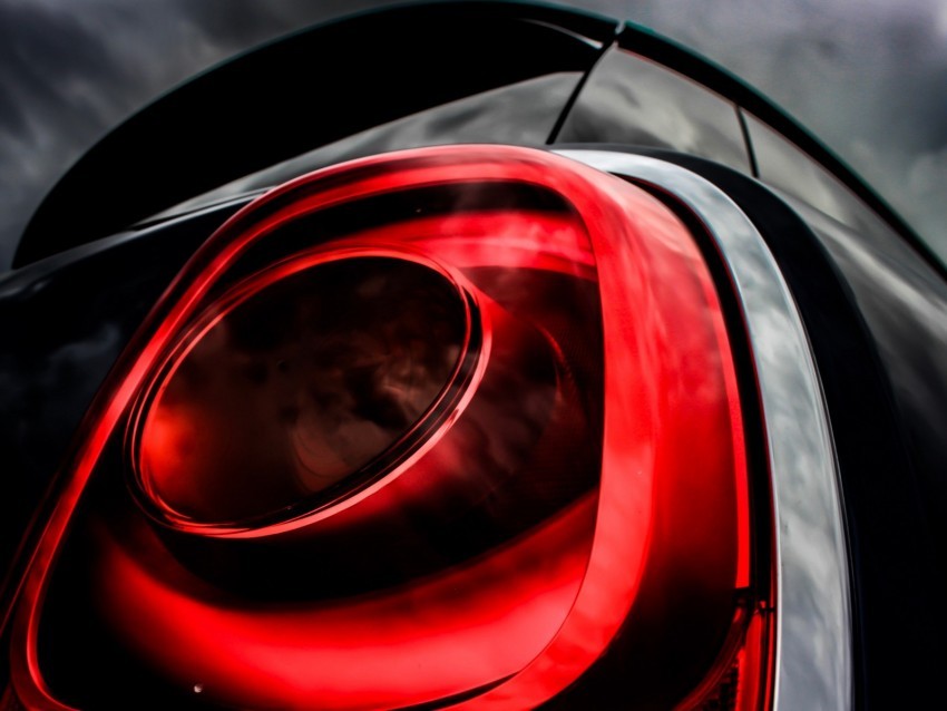 headlight car red black light PNG photo with transparency 4k wallpaper