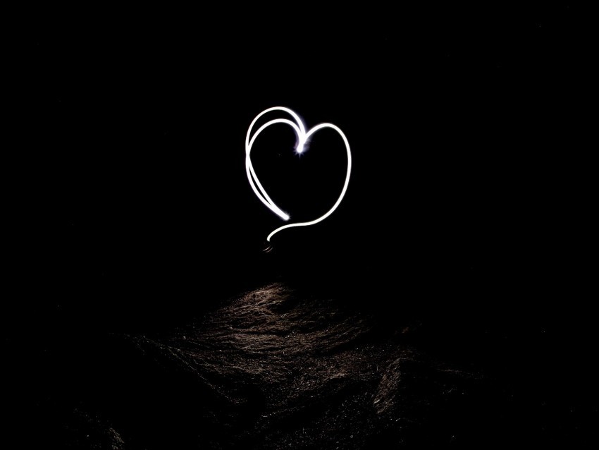 heart long exposure darkness night PNG files with alpha channel 4k wallpaper