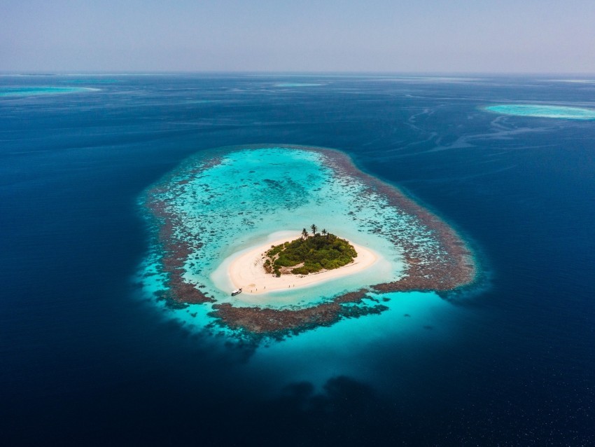 island ocean aerial view water beach PNG images without restrictions