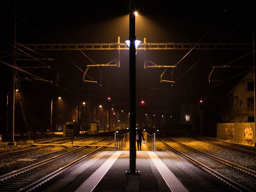 lantern pillar railway station light night dark Transparent PNG Isolated Subject Matter 4k wallpaper