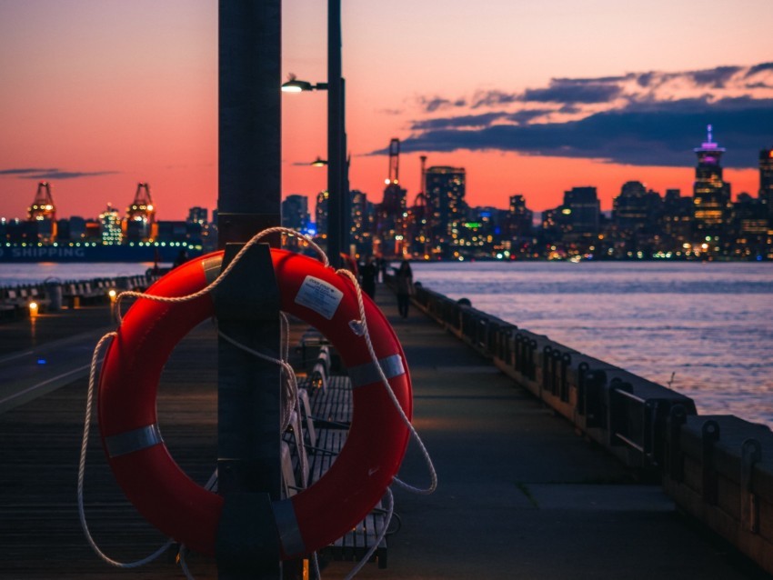 lifebuoy promenade city ocean twilight Free PNG images with transparent layers 4k wallpaper