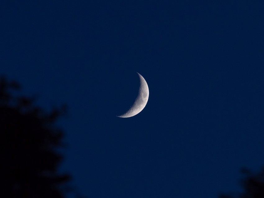 moon crescent night sky dark outlines PNG design