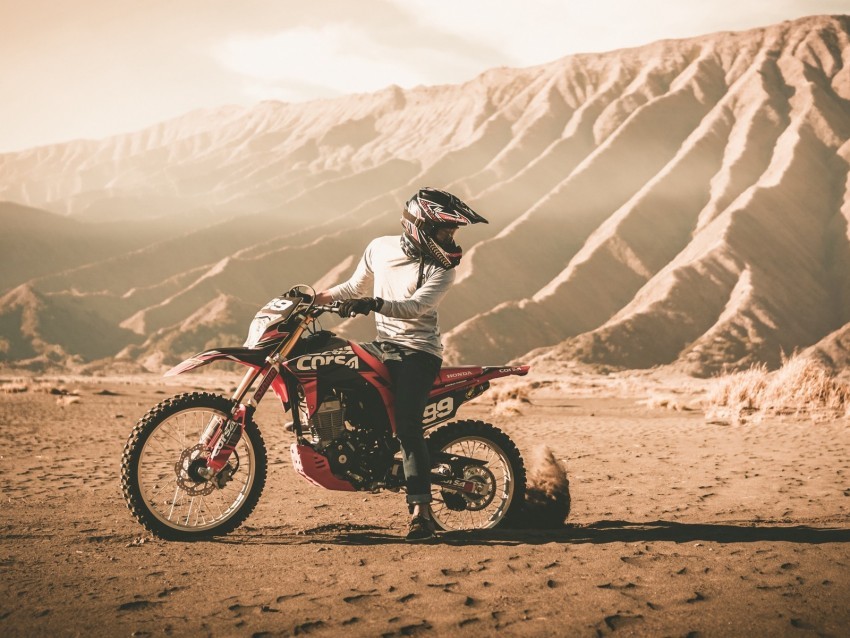 motorcycle cross motorcyclist mountains off-road sand helmet PNG with no background free download