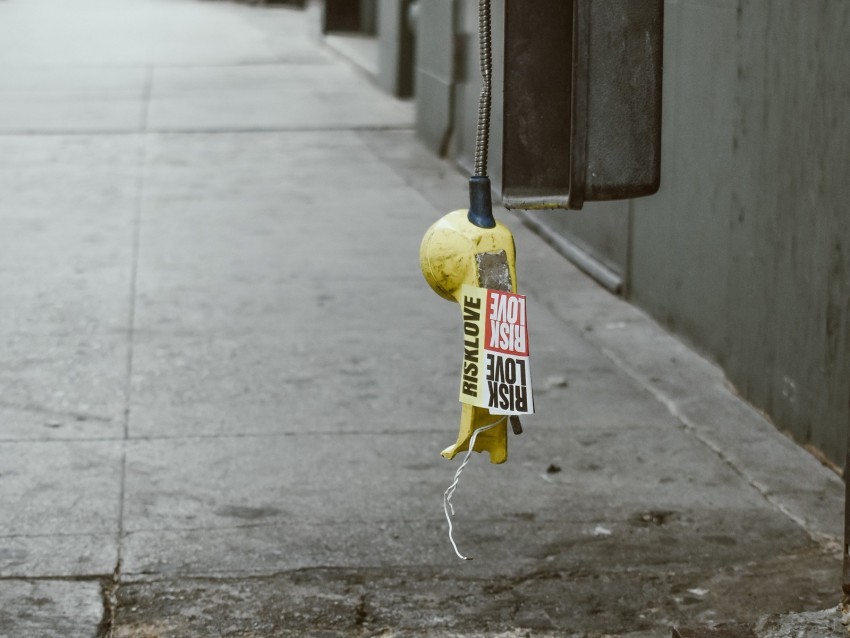 phone handset broken street urban Transparent PNG download