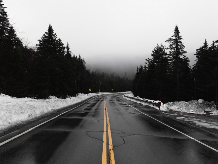 road fog turn snow overcast Transparent Background PNG Isolation