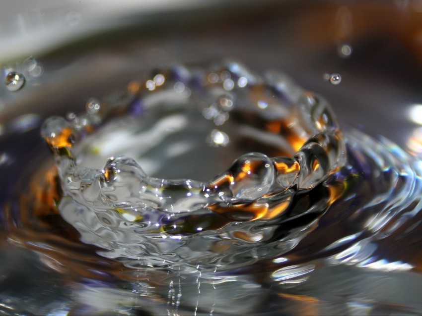 splash water spray drops macro Transparent PNG Isolated Illustrative Element